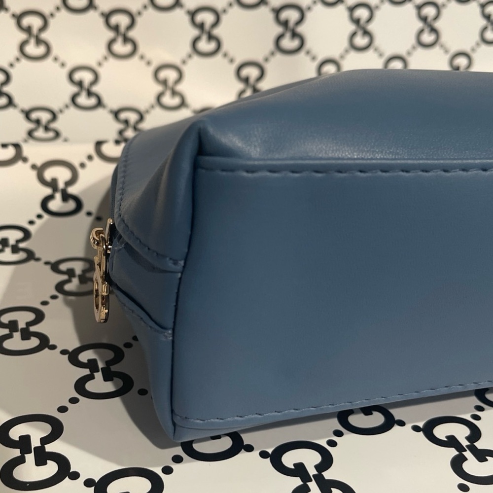 Ferragamo BLUE LEATHER MAKEUP TRAVEL BAG Turkish Airlines InterParfums Italy - Picture 7 of 13